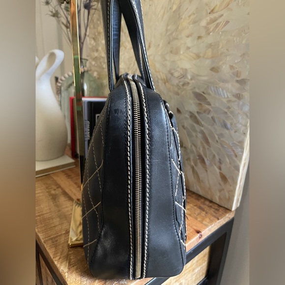 CHANEL Wild Stitch Calfskin Leather Handbag Purse - Picture 4 of 16